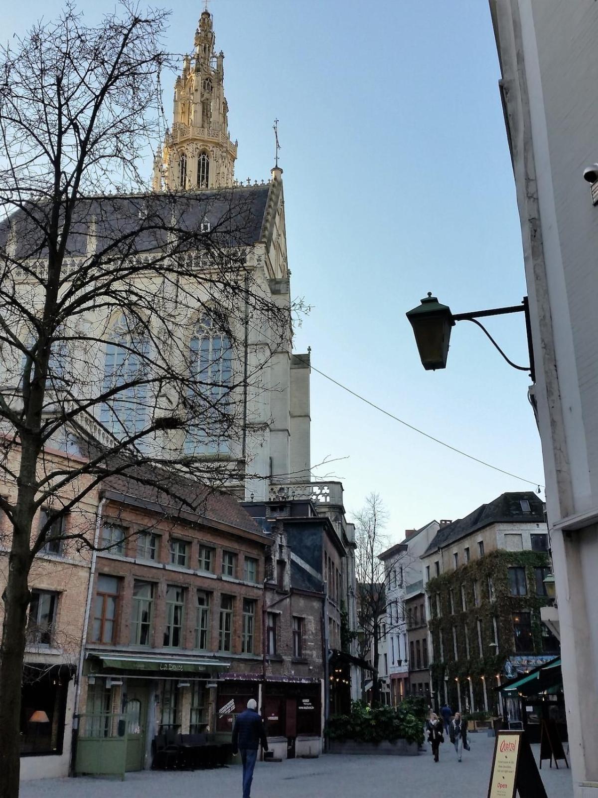 Lux Loft In The Heart Of Historic Antwerp Apartment Exterior photo